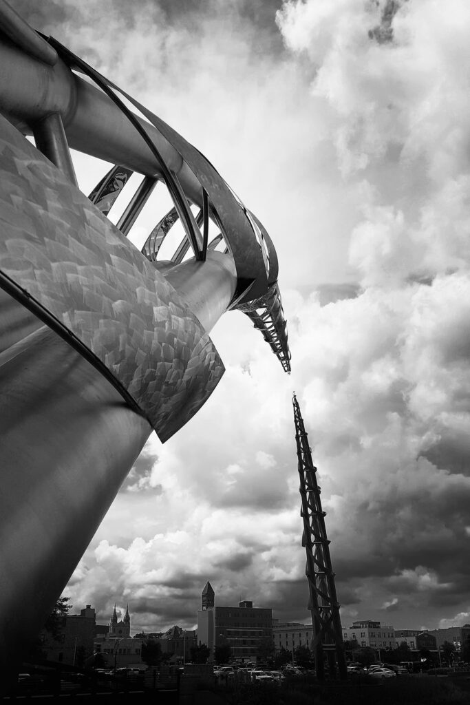 Arc of Dreams, Sioux Falls, ID, black and white architectural photography