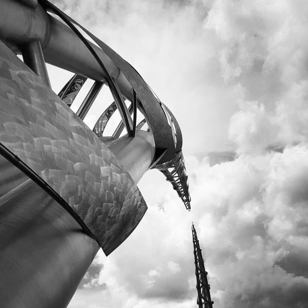 Arc of Dreams, Sioux Falls Architectural Sculpture photography